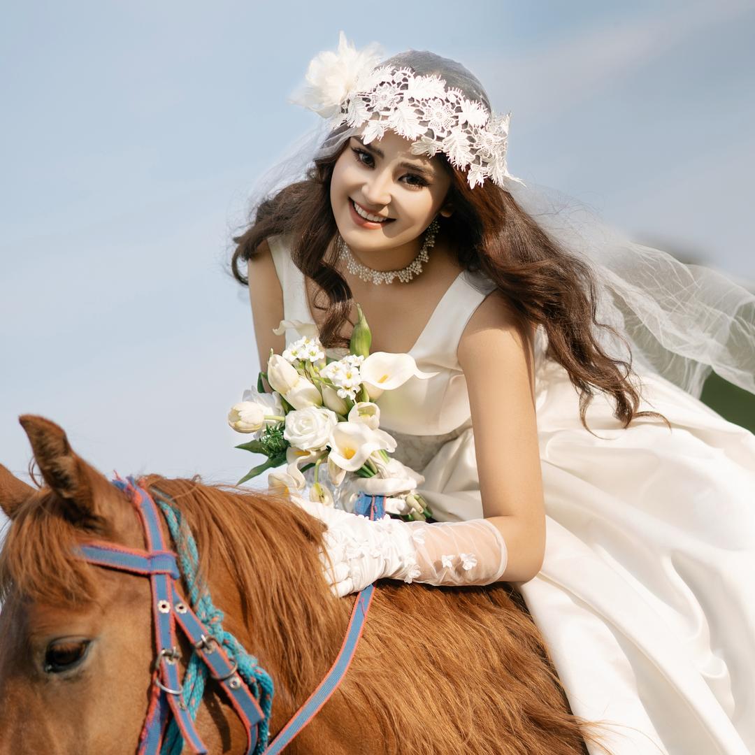 柠檬甜品与花艺