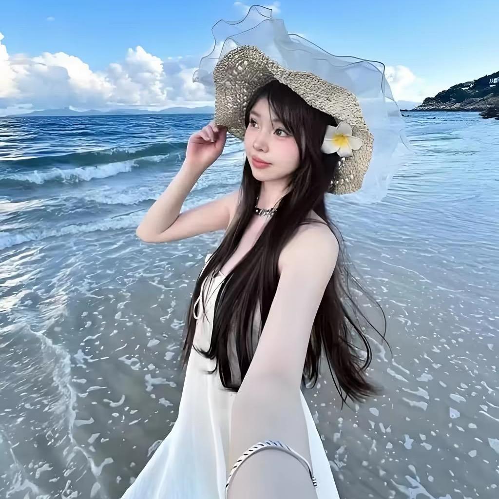 小芽大王.zᙆ
