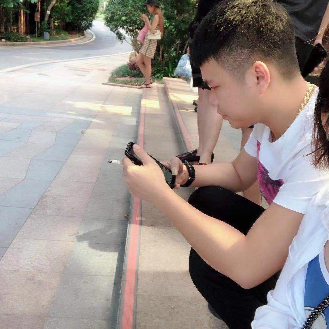 小吴专注轻资产
