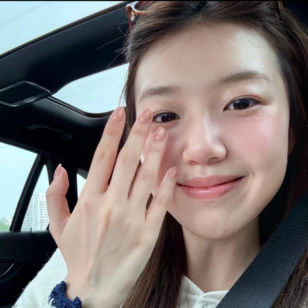 多吃点儿.🏸️