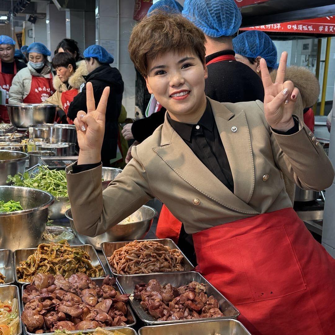 李姐卤味铺清真