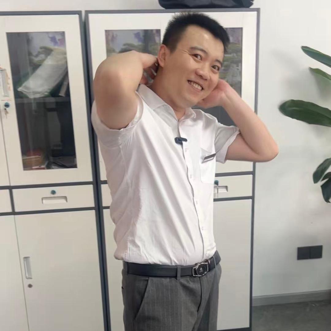 筠扬汽车商城 阿伟