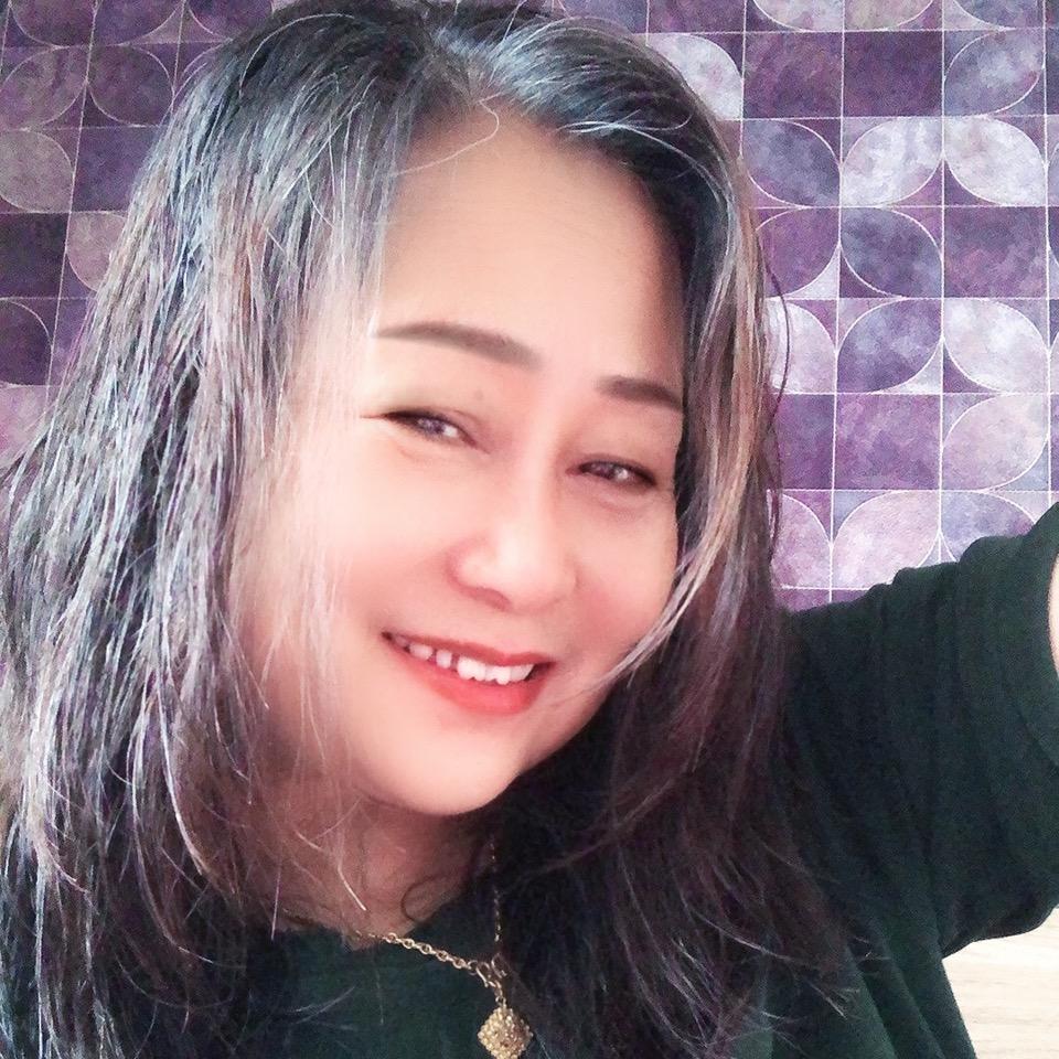 秀秀。