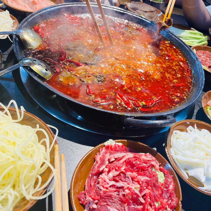 郫都区一九八六老火锅店