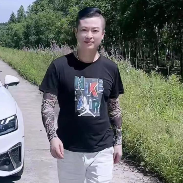 天津飞龙钢铁有限公司