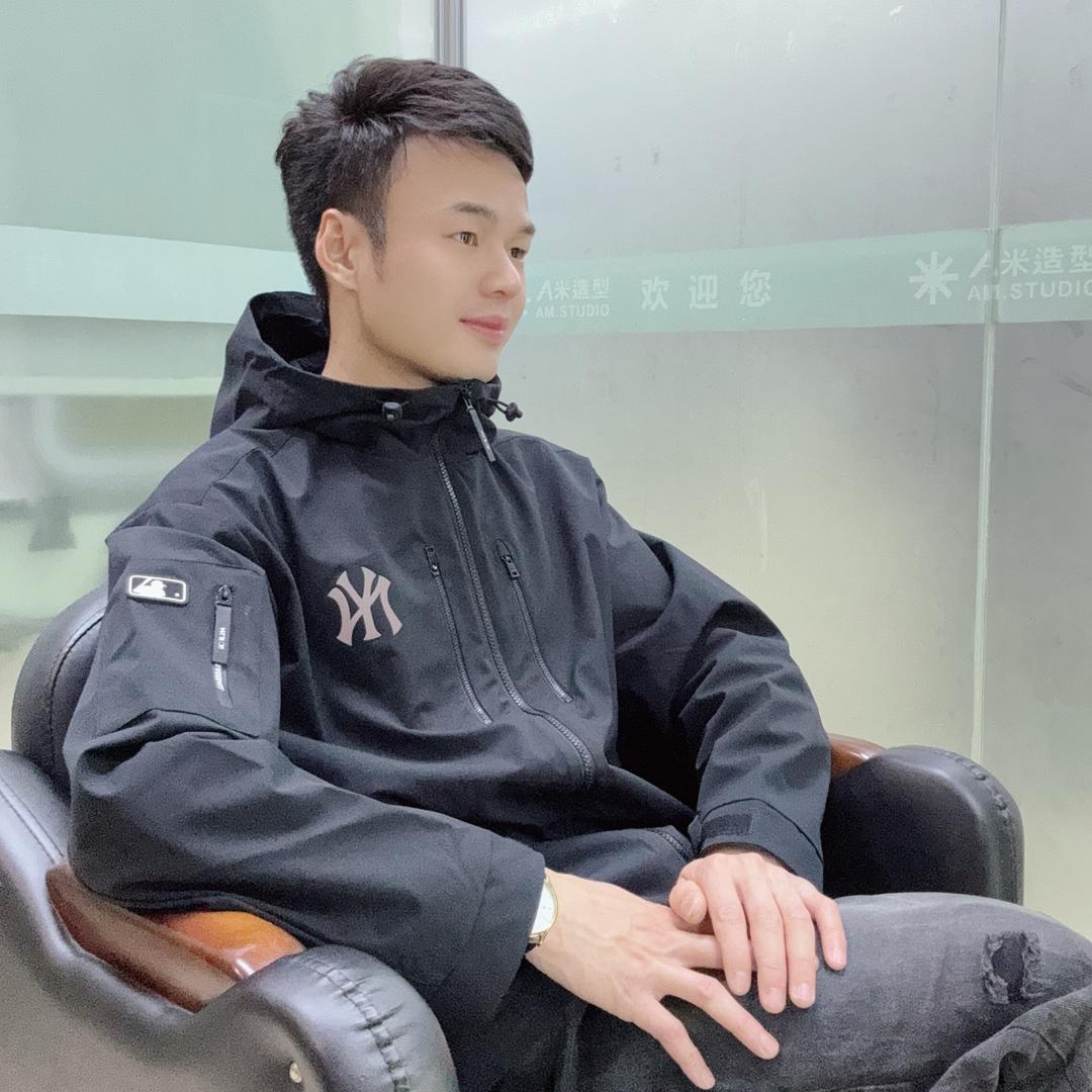 A米造型杰文店长