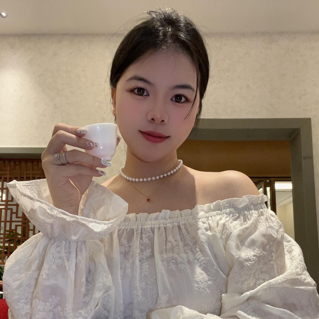 娜娜🍃茶时光