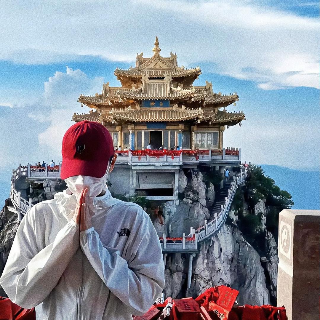 A、   Strong China