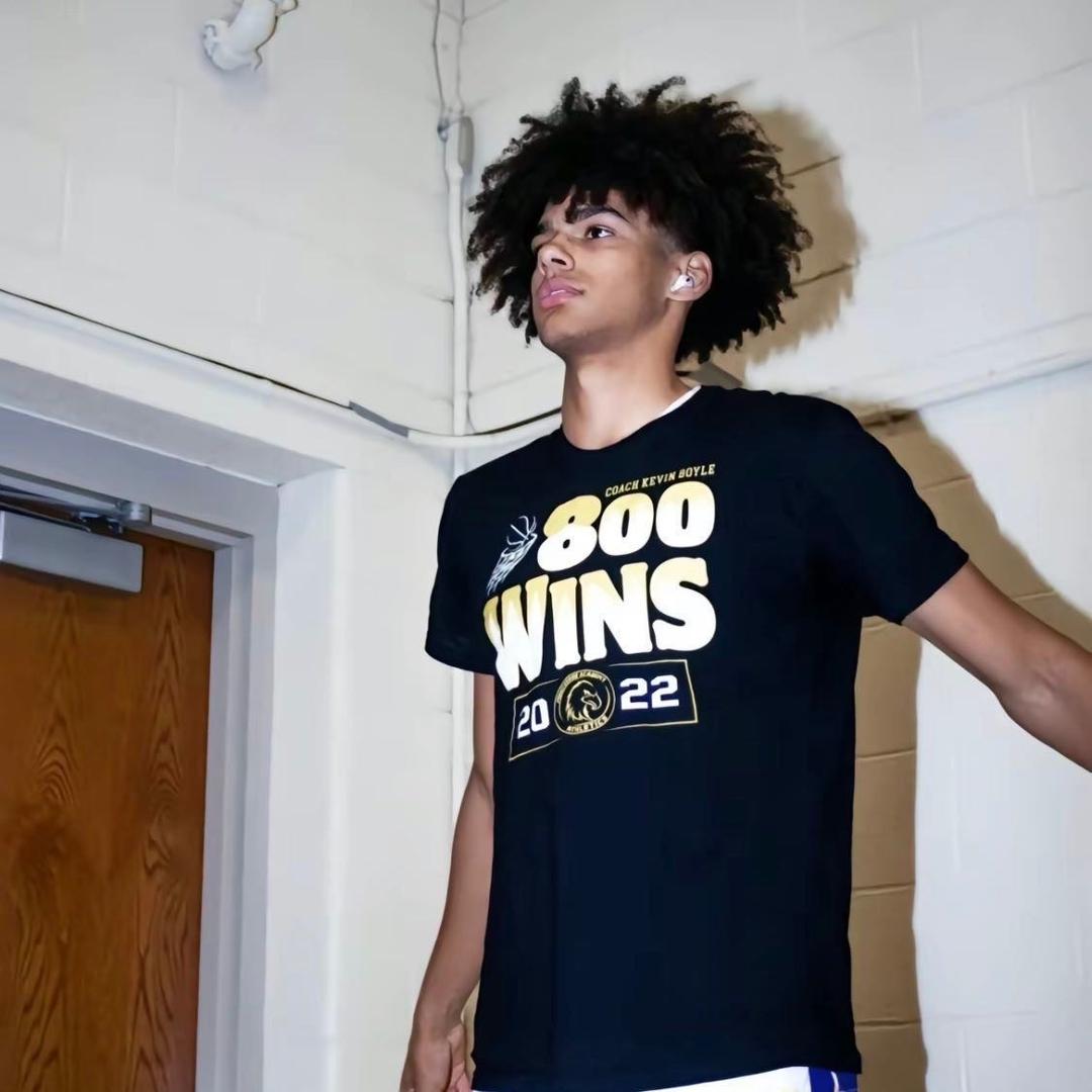 内向纯帅小学生