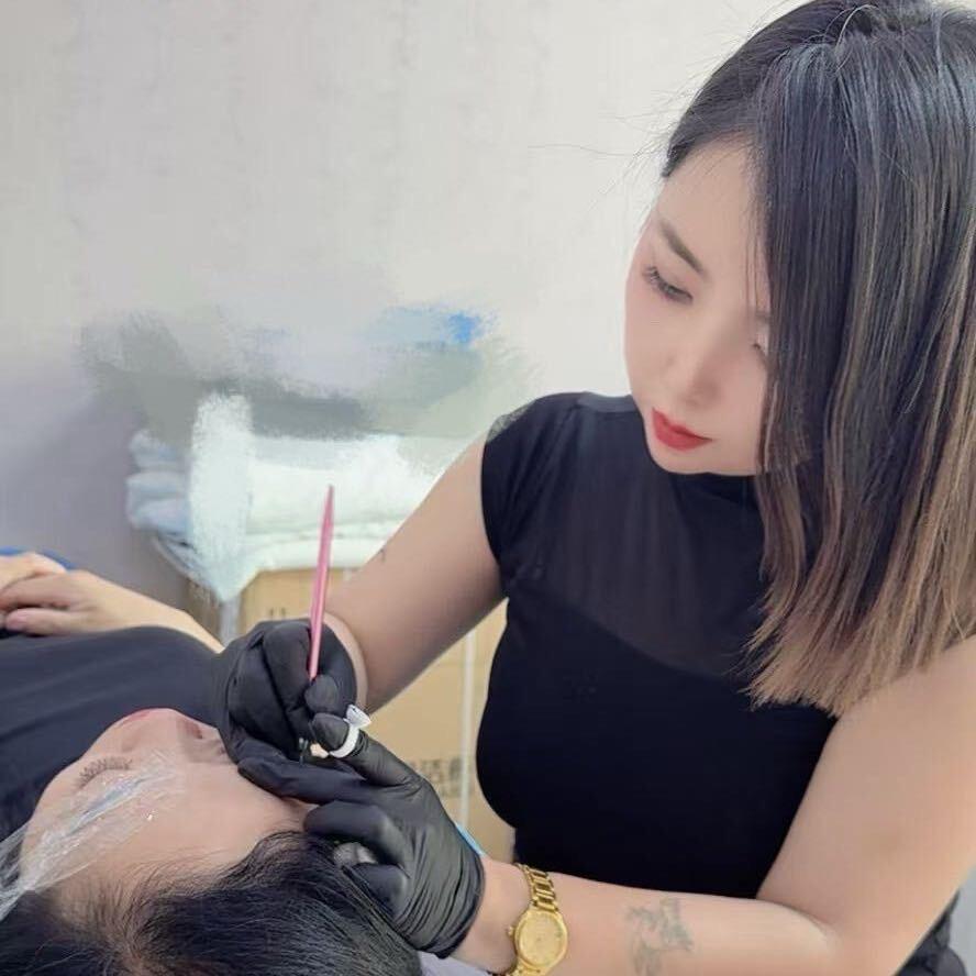 眉毛精雕师（薛）