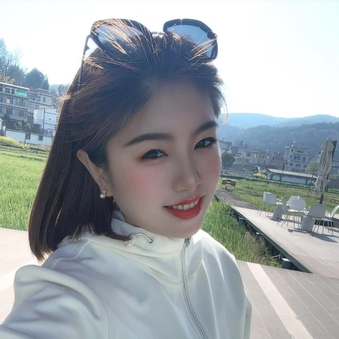 迎着阳光，温暖前行