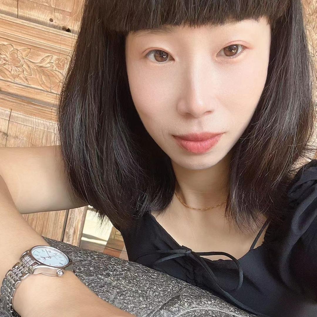玲 儿