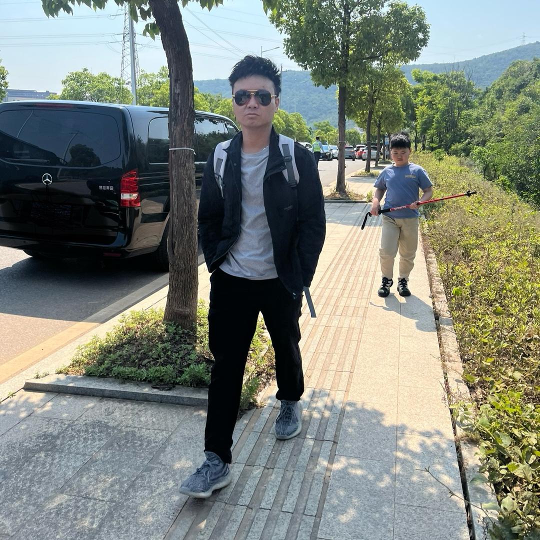 阿辉（湖州专业维修租赁打印机复印机）