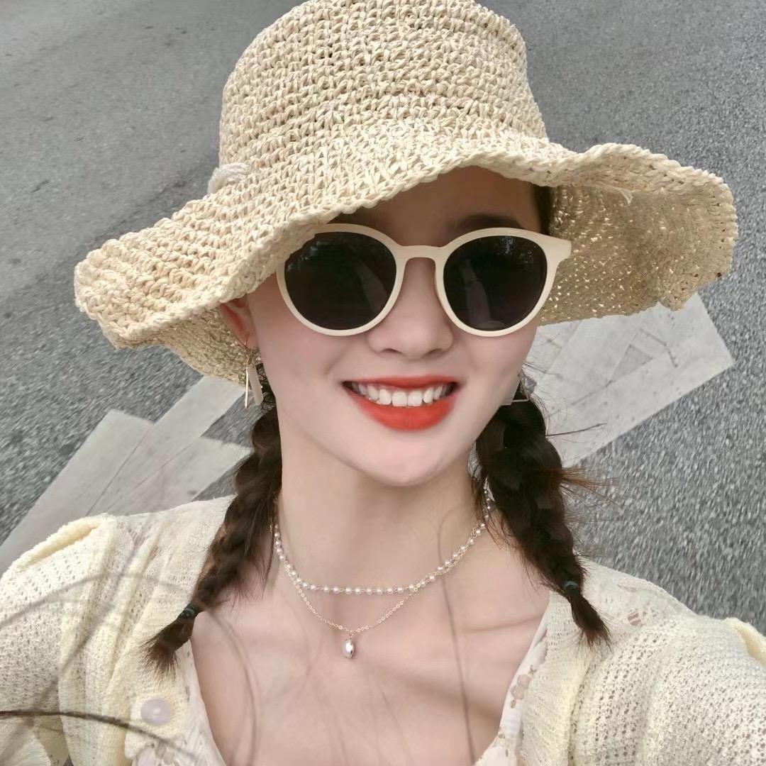爱笑的媛媛