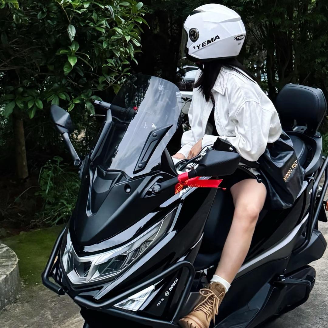 辣辣机车