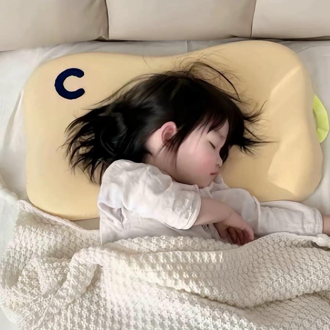 杏杏.