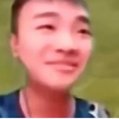 神秘酒腰男