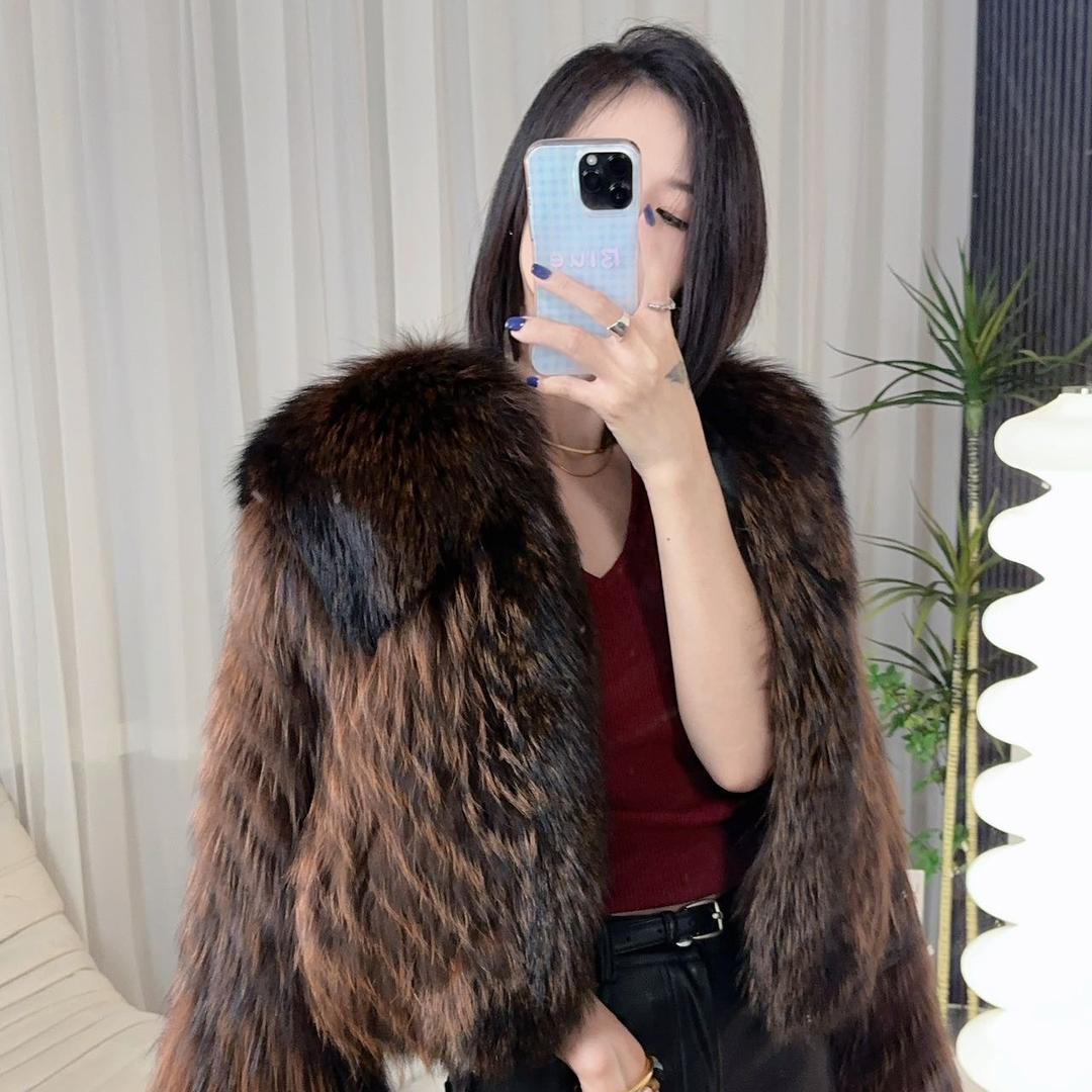 达人皮草总店的头像