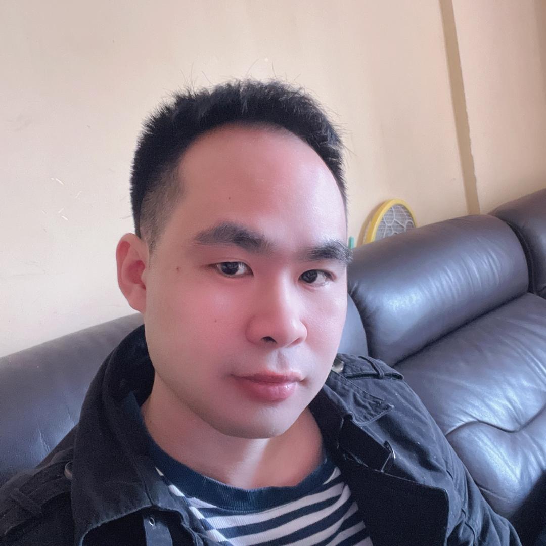 卫浴灯具安装张师傅