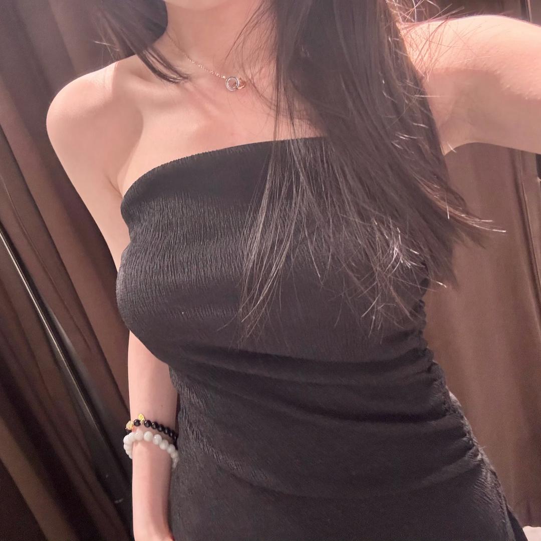 小梅子👚