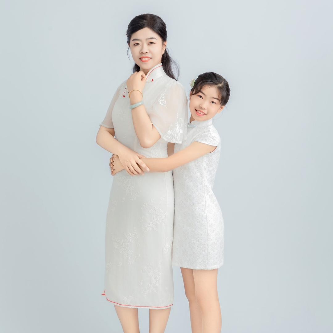 🍓如孩子般笑着、