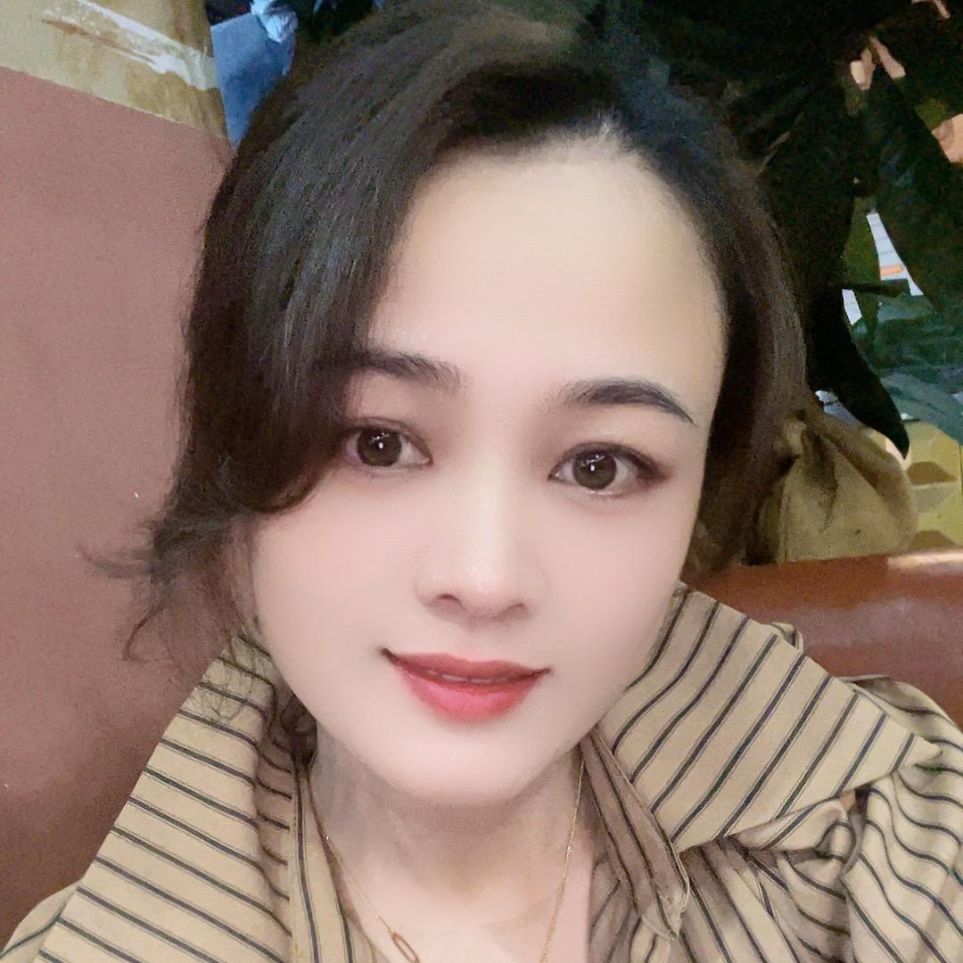 万 宁晨晨