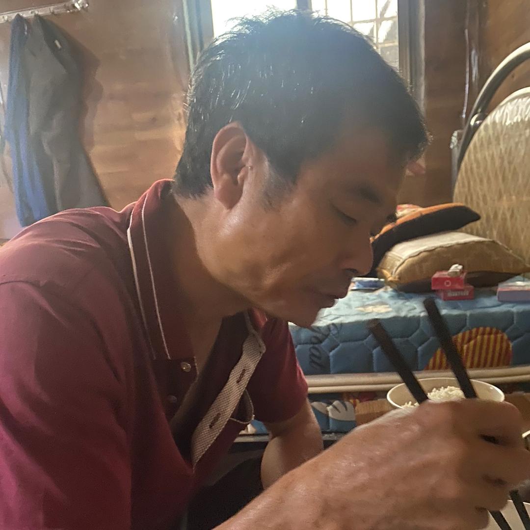 爱吃粉的果果