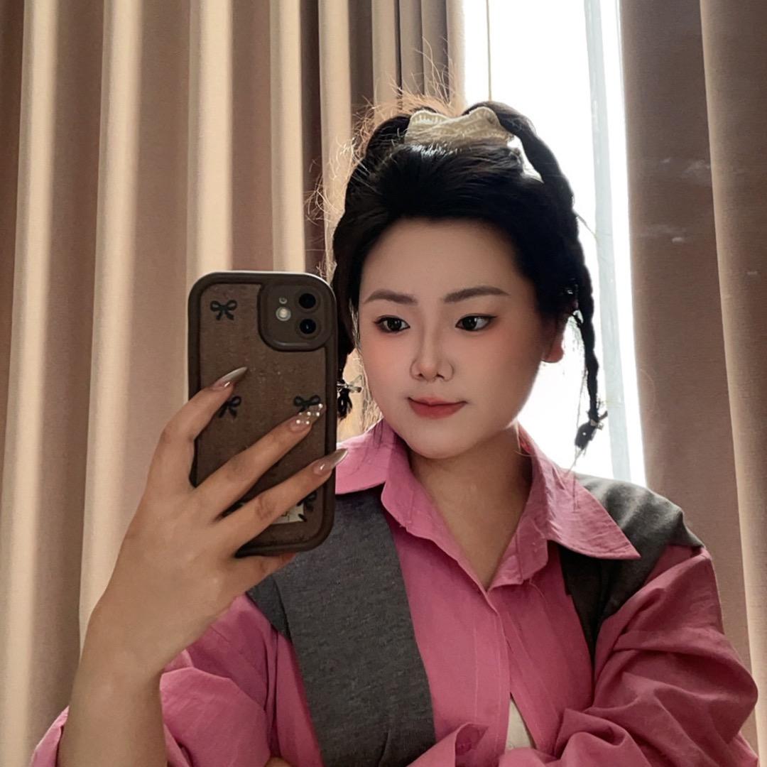 方圆脸小婷一米五