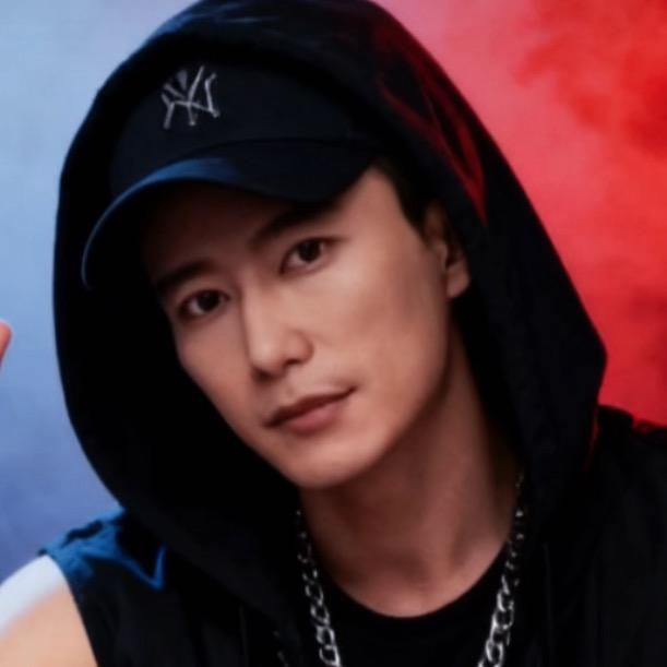 ལྷ་བྱ囧功🕊️