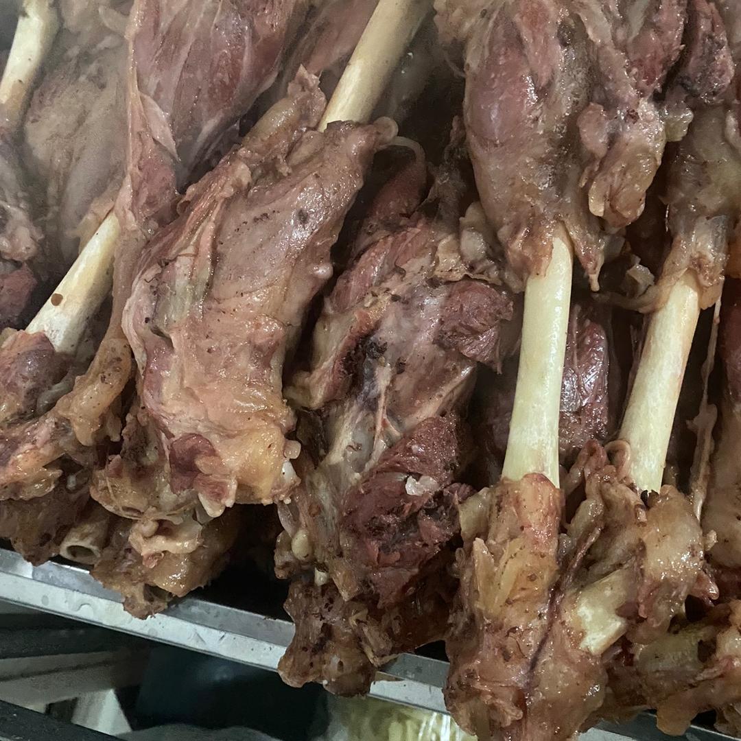 吉瑞烤羊腿