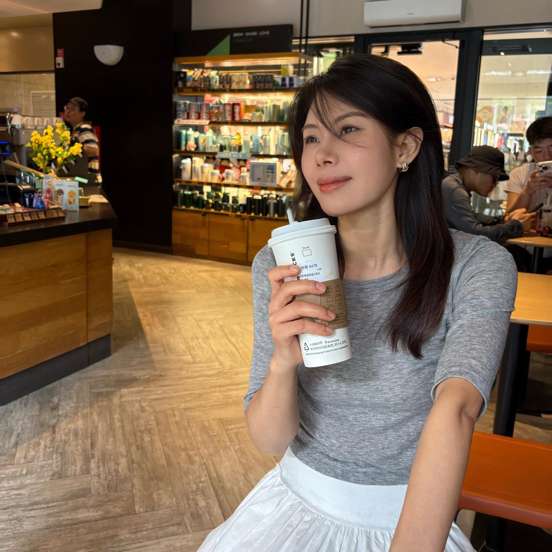 英语老师Coco