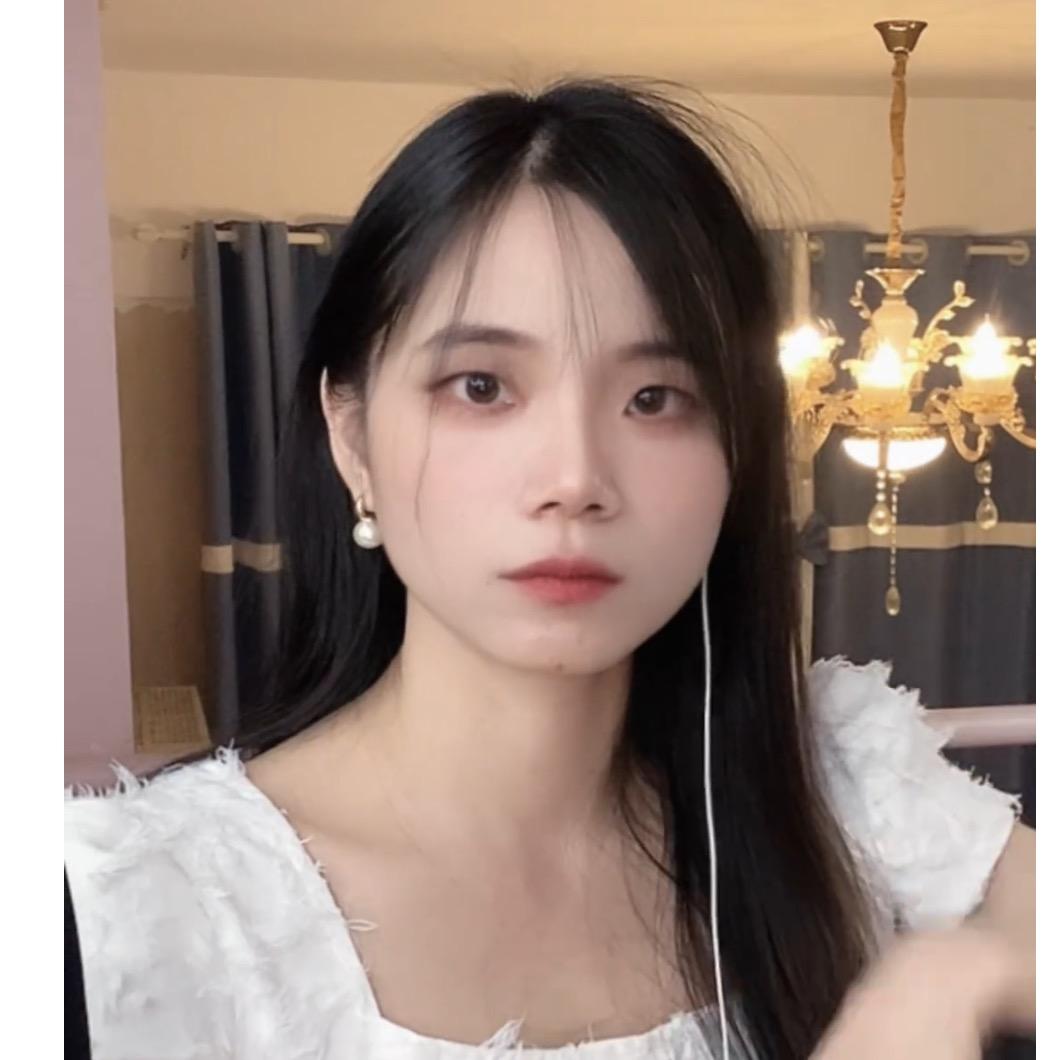 珞珞吖