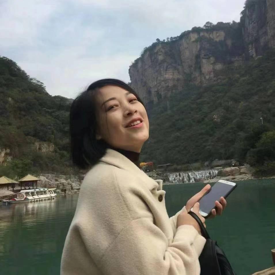王小色