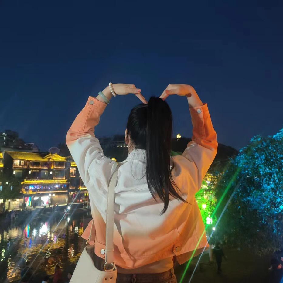 湘茹方•Q🌜✨🕷️