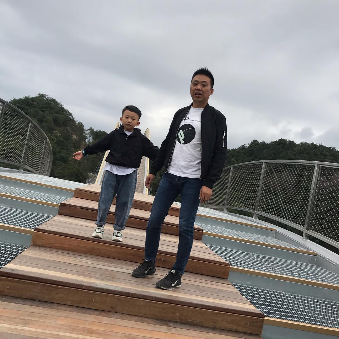 我叫学乾（C1、C2学车教练）