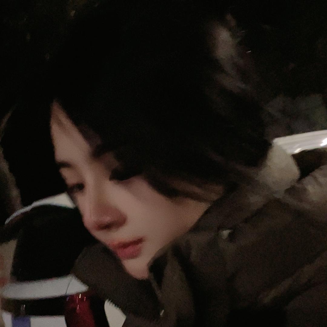 ᥫᩣ Daᴗn. ᥫᩣ