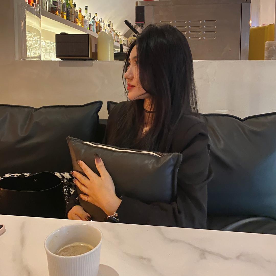 小妍姐姐