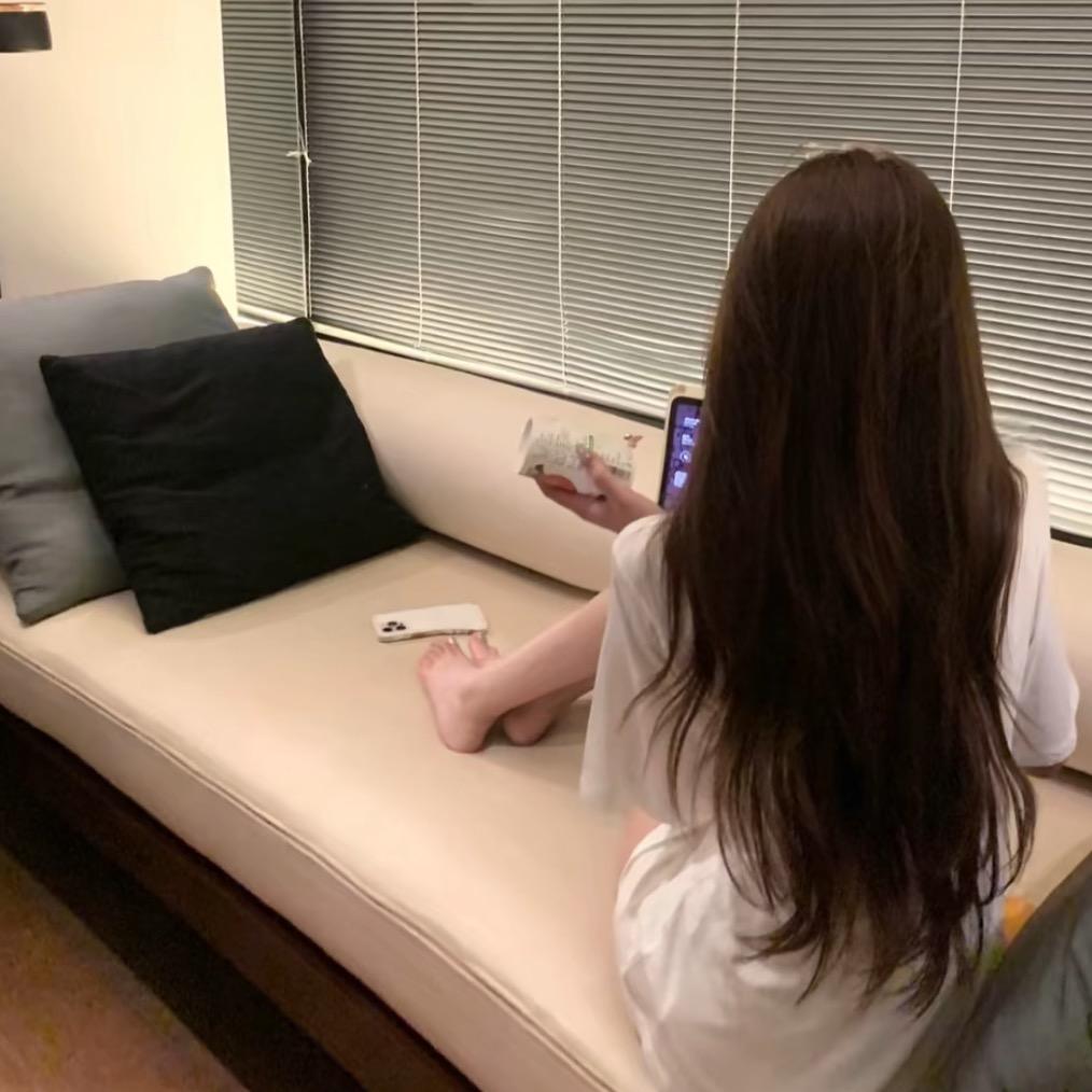 響live house销售娇娇