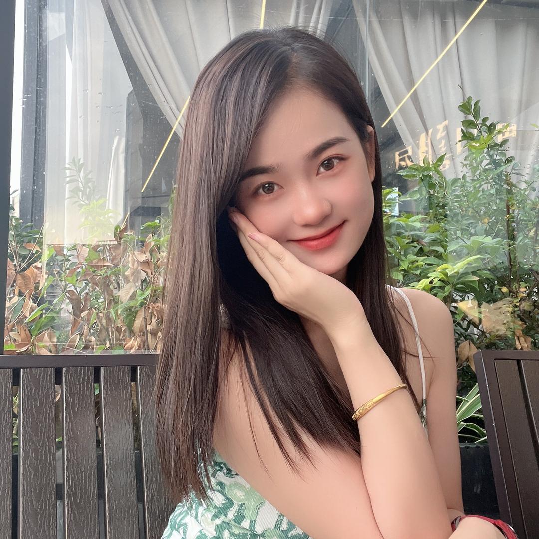 小嘉嘉ღ