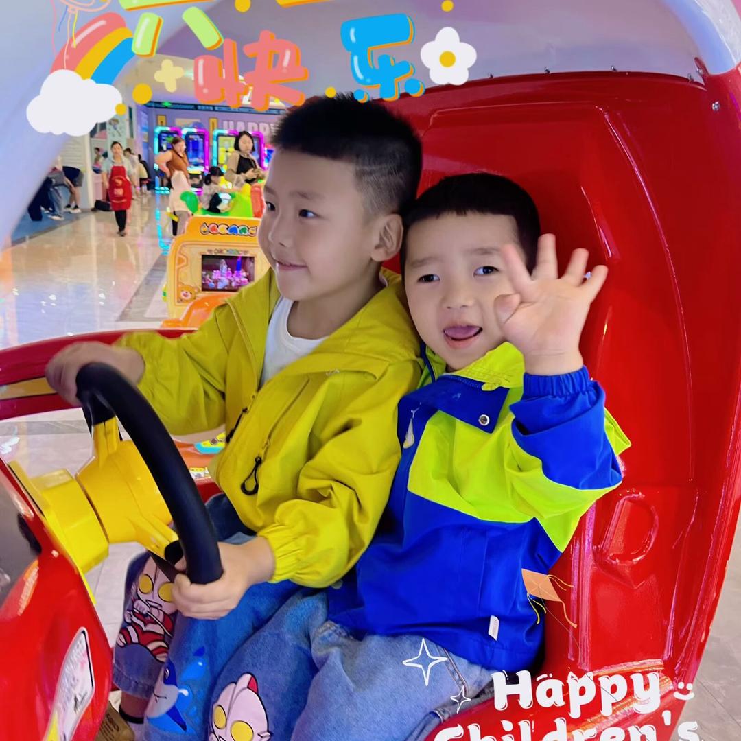 家有神兽(二百万)👦👦