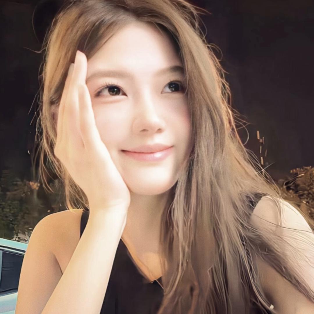 ㅤㅤㅤㅤㅤㅤㅤ   ㅤㅤㅤ𝓛𝓲.