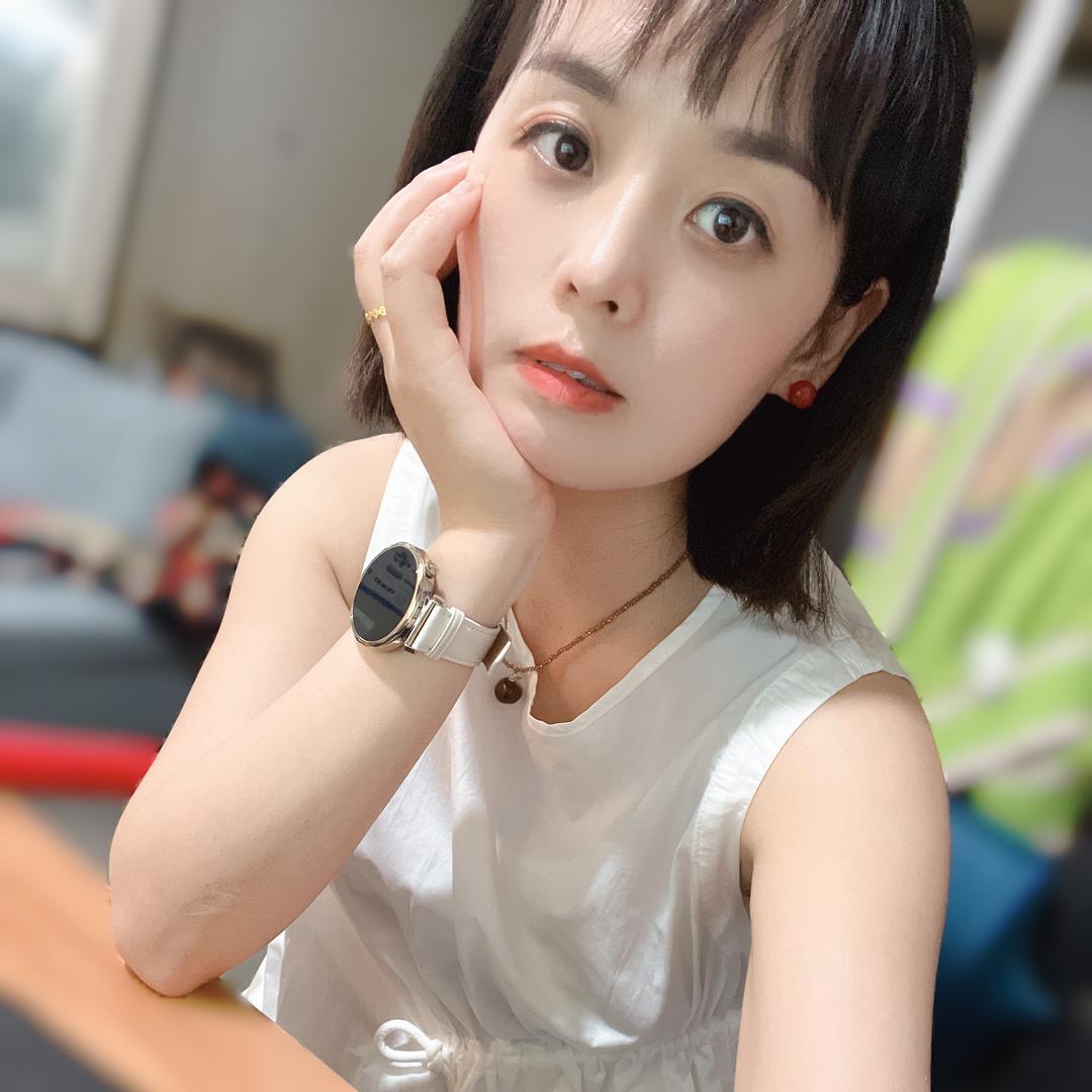 卖汽配的小姐姐🌹