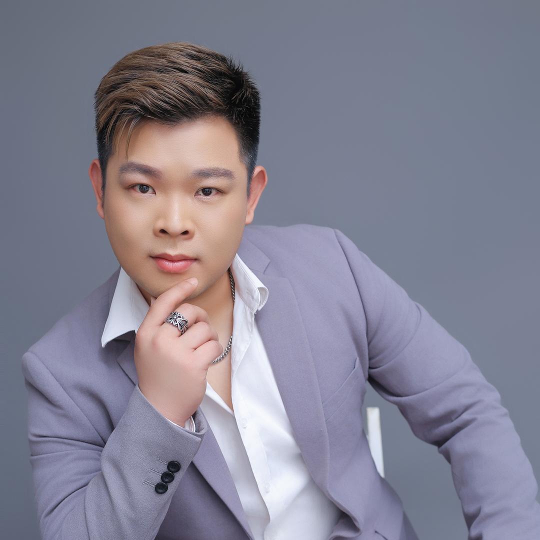 小宝哥（本人）