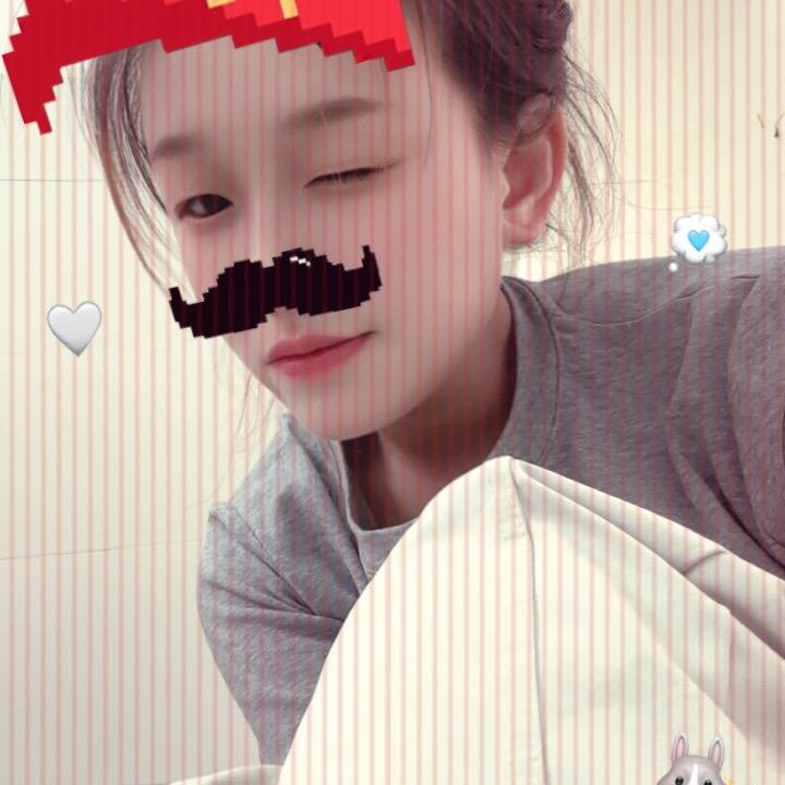 敏敏吖