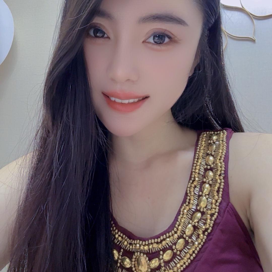 LIU·鑫鑫轻奢女装店