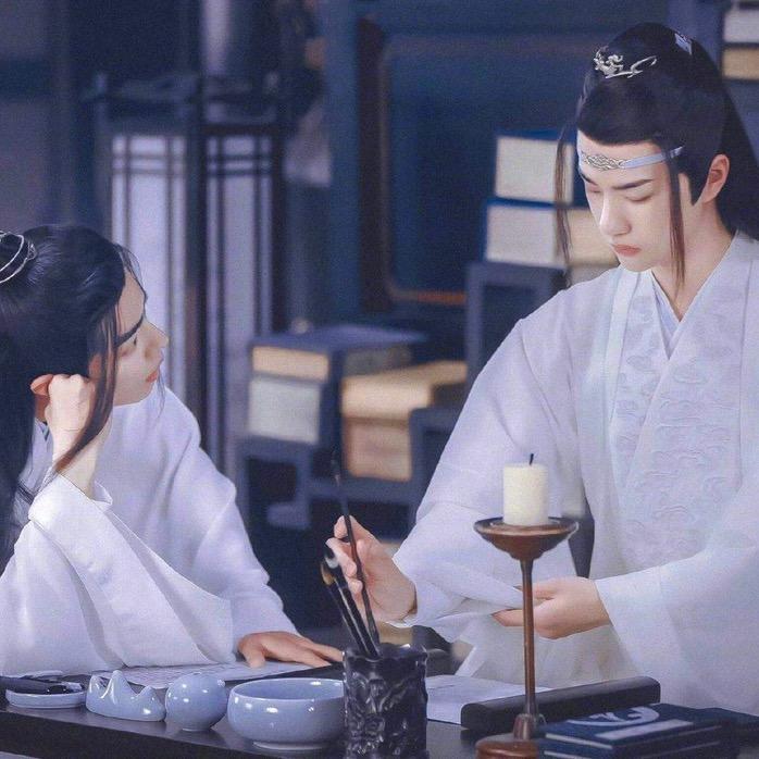 稀饭我的笑😍
