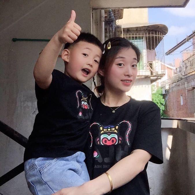 母慈子笑😊（默念亲生的……一万遍）