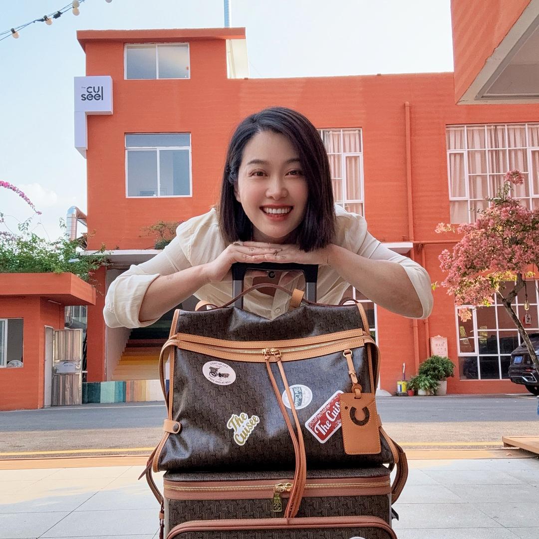 我是爱包的包婆子