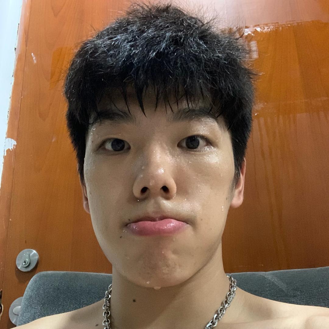 师弟🦁（生如野草）