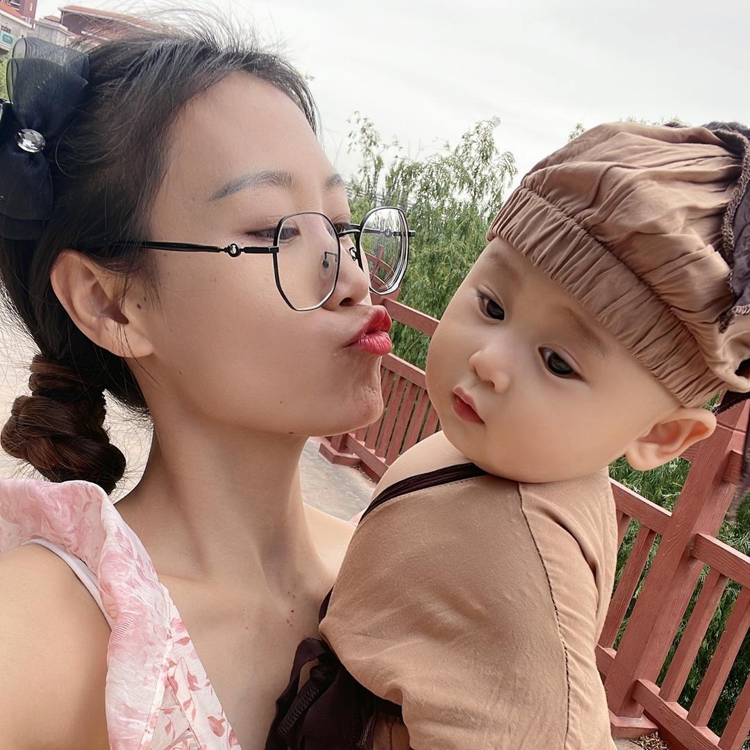 小吉祥麻麻